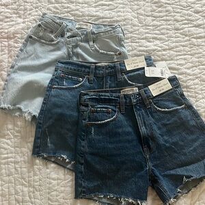 Abercrombie High Rise Mom Shorts